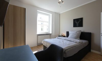 Zimmer Pisa (3.OG, 15qm)