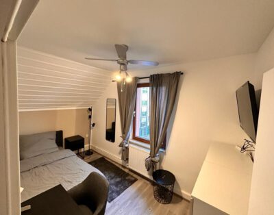 Zimmer Lagos (2.OG, 13qm)