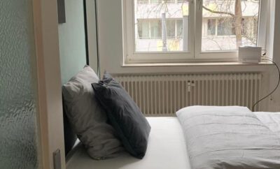 Camera Torino (2° piano, 15mq, 1 camera, cucina, bagno)